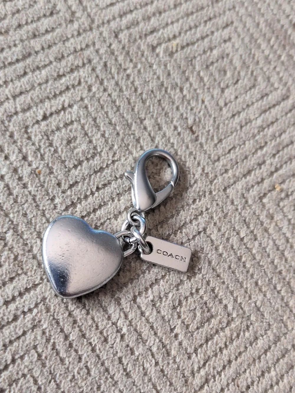 Coach Silver-Tone Heart Charm with Logo Tag - Picture 1 of 2